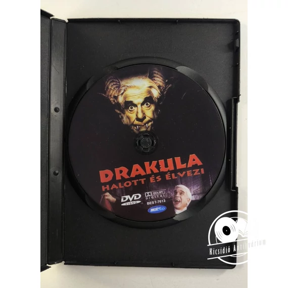 Drakula halott és élvezi (DVD) 